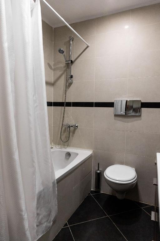 Апартаменты с балконом в Chagala Hotel Aktau