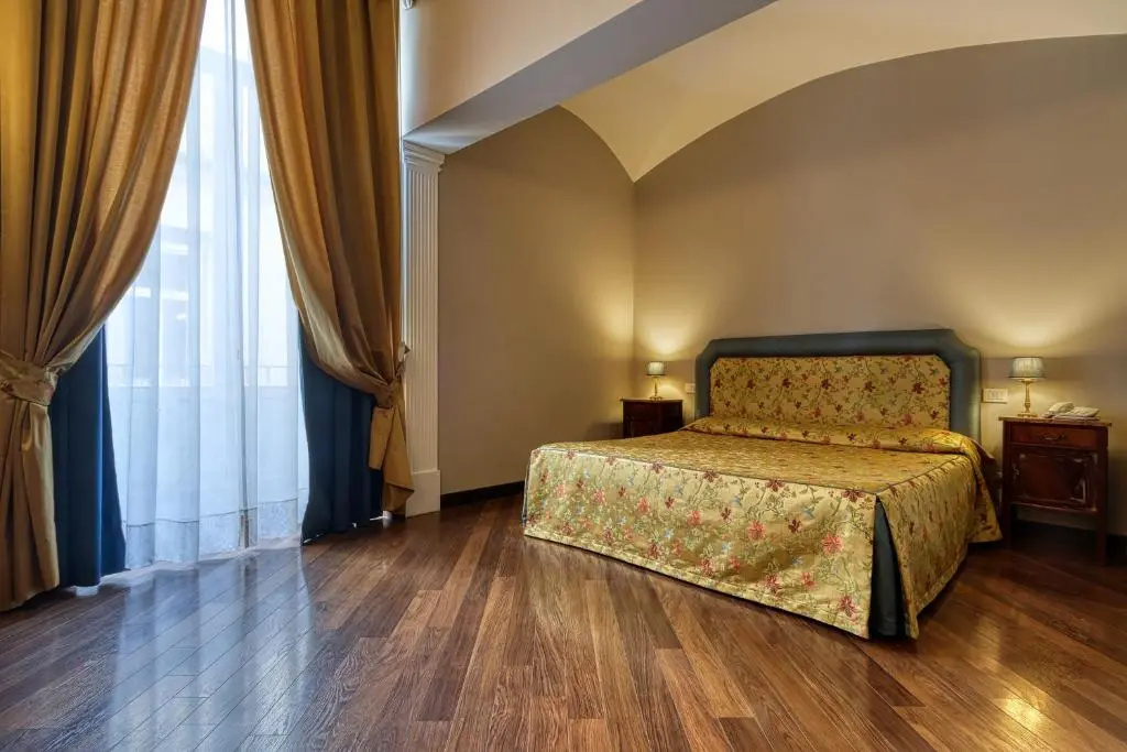 Superior Double room (full double bed)