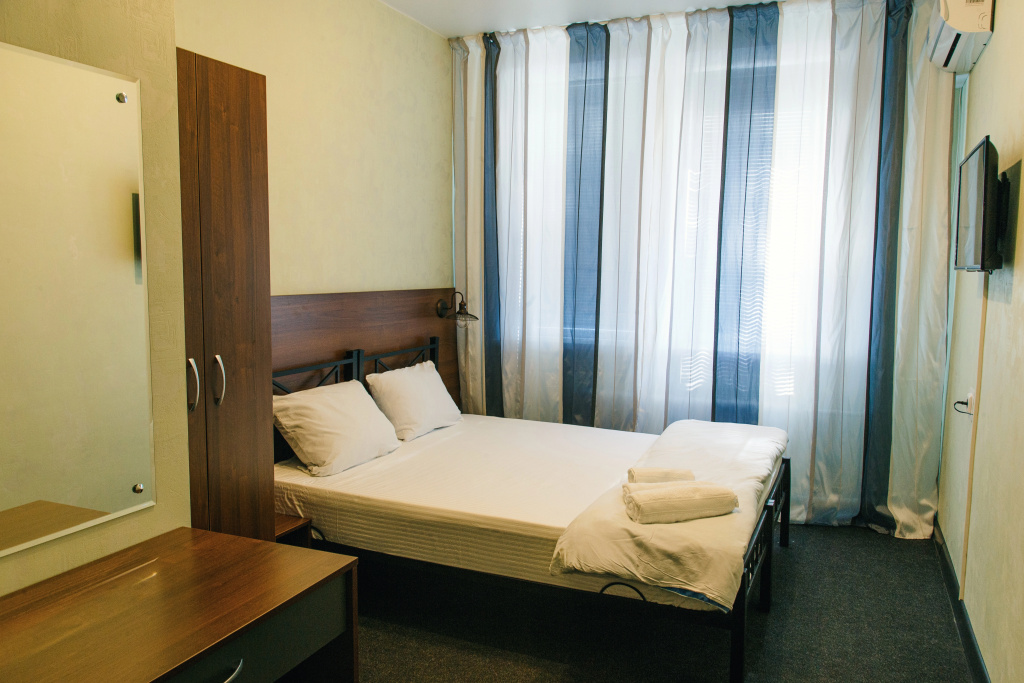 Alliance Hotel Room Type - Comfort Double room full double bed