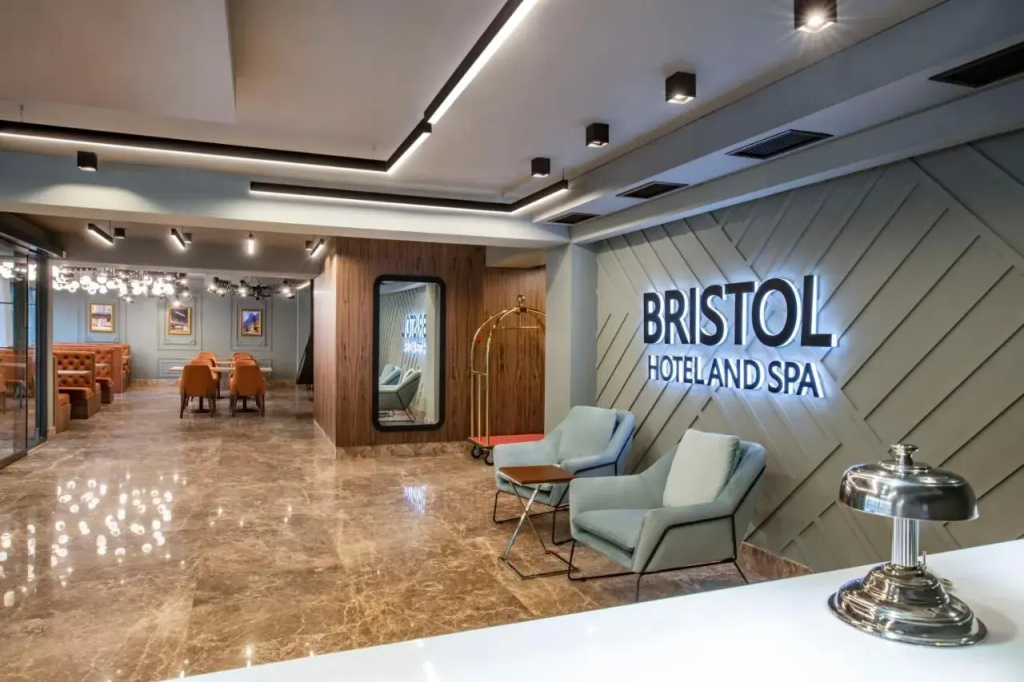 Bristol Hotel and Spa Bakuriani, Бакуріані, Грузія мініатюра 31