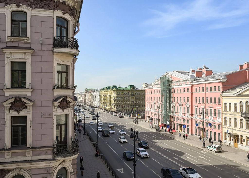 Апартаменты Minin Apartments с видом на Невский 150 кв.м. — фото