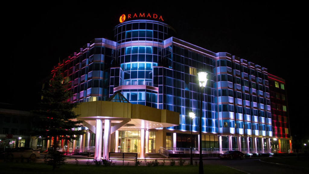 Отель Ramada by Wyndham Yekaterinburg — фото