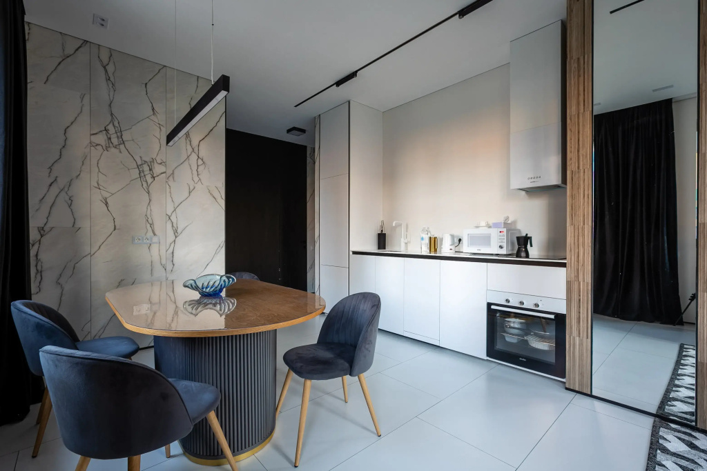 Отель Апартаменты #1 Superior Duplex for 2+2 by Lo Apartments в Москве