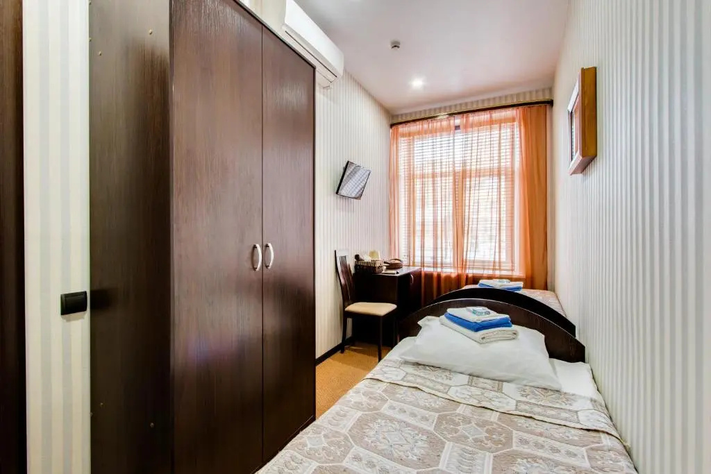 Economy Double room (twin beds)