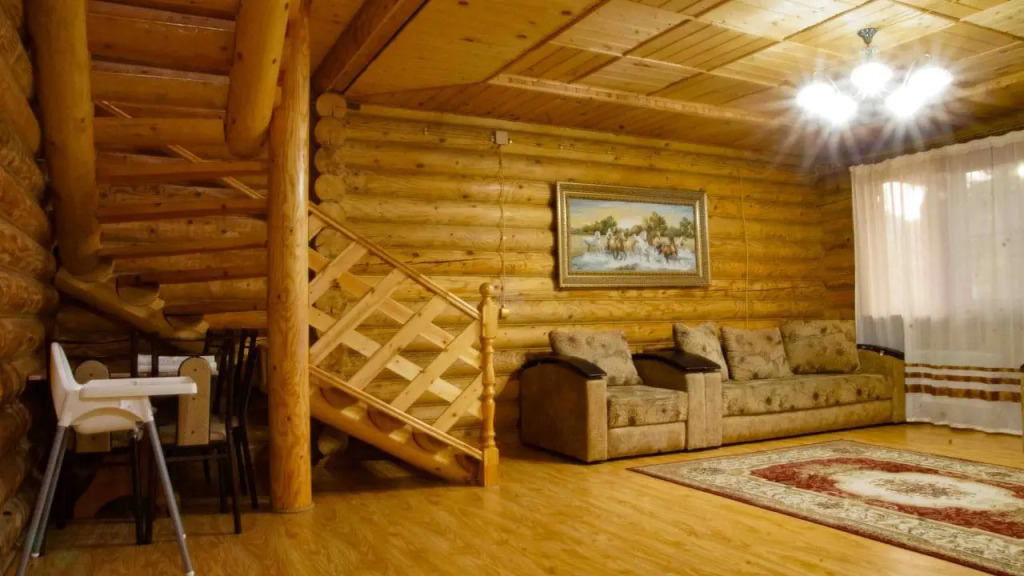 Шестиместный коттедж с 5 комнатами с балконом в Forest Arkhyz