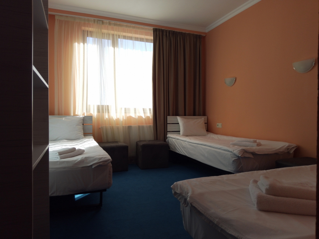 Economy room
