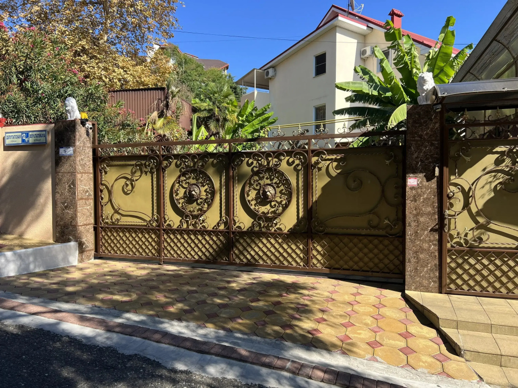 Меблированные комнаты Delsochi — фото