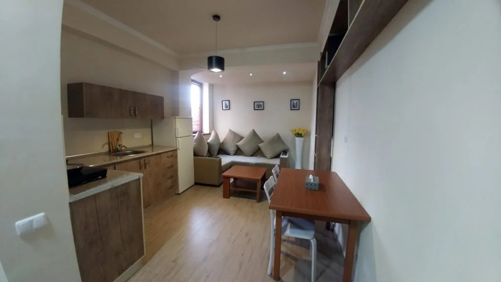 Double Apartment (full double bed)