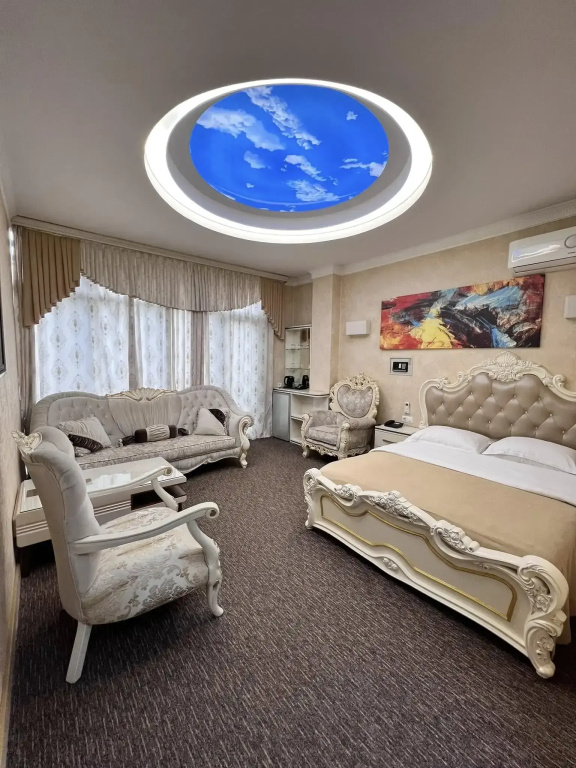 2 Bedrooms Quadruple Apartment with balcony