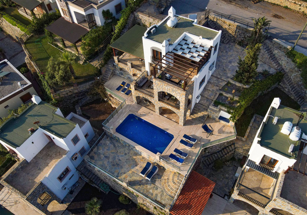 3 Bedroom Villa with Private Pool and Sea View for Rent in Bodrum Yalıkavak BD4148 Villa