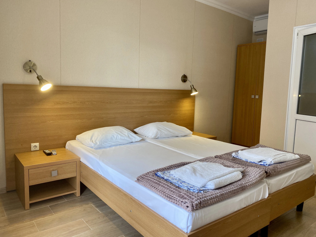 Comfort Double room with balcony (twin beds)