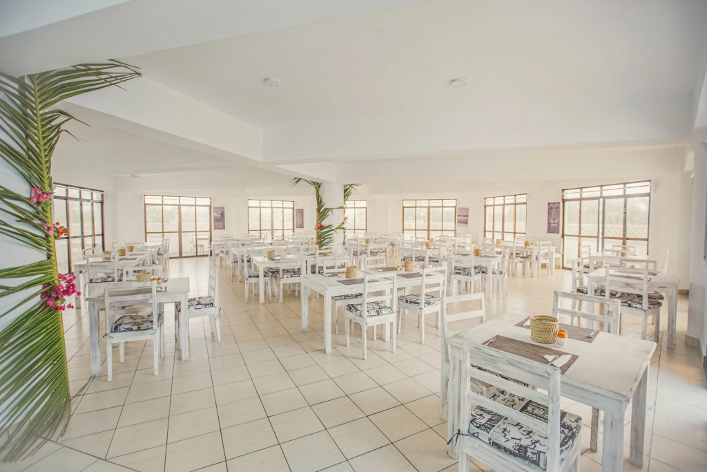 Курортный отель AHG Lion Beach Resort - фото 23