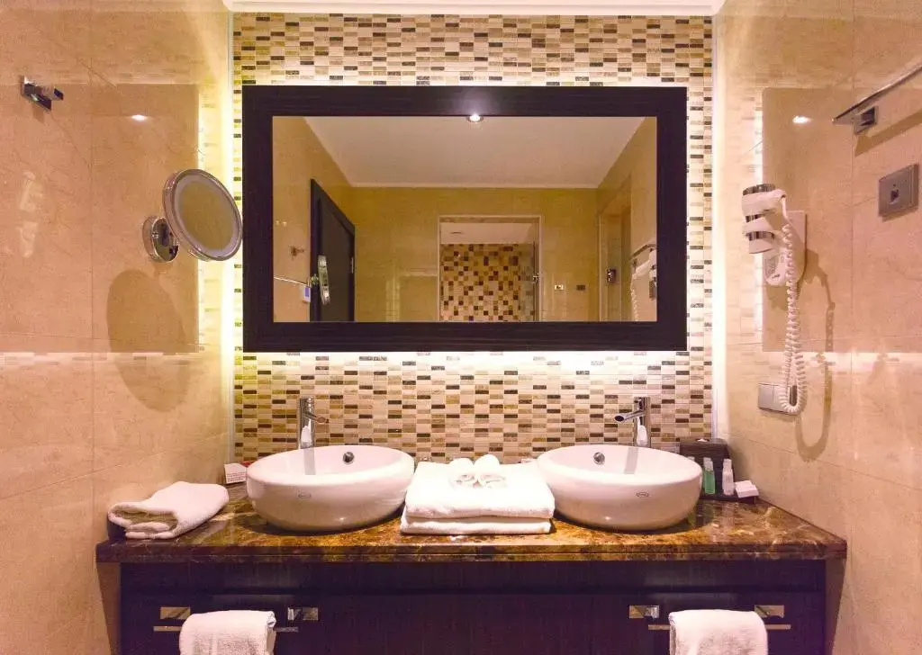 Hotel Crowne Plaza Borjomi by IHG - Chambres