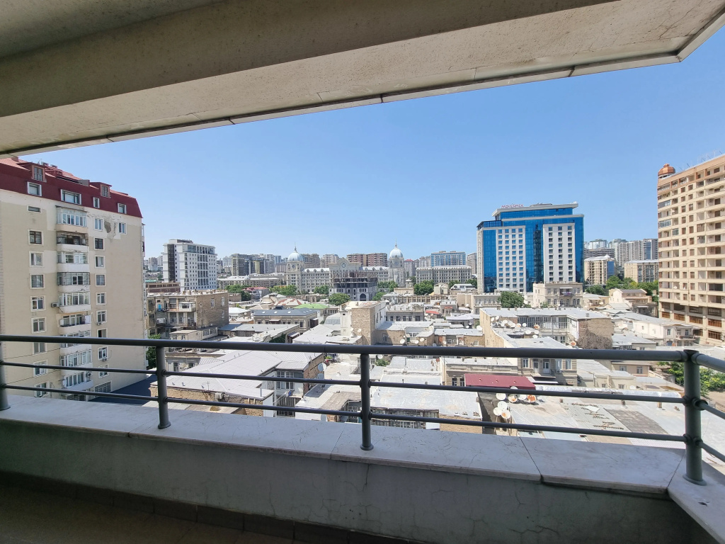 Isr Lux Apartments