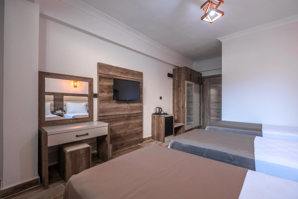 Economy room
