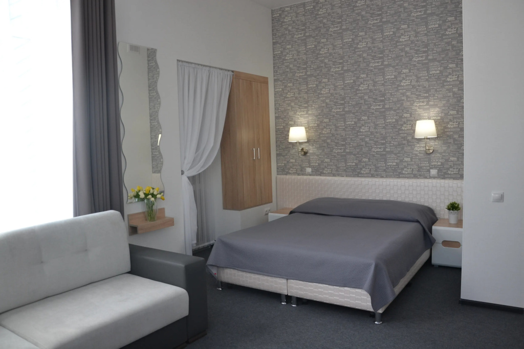 Superior Double room (full double bed)