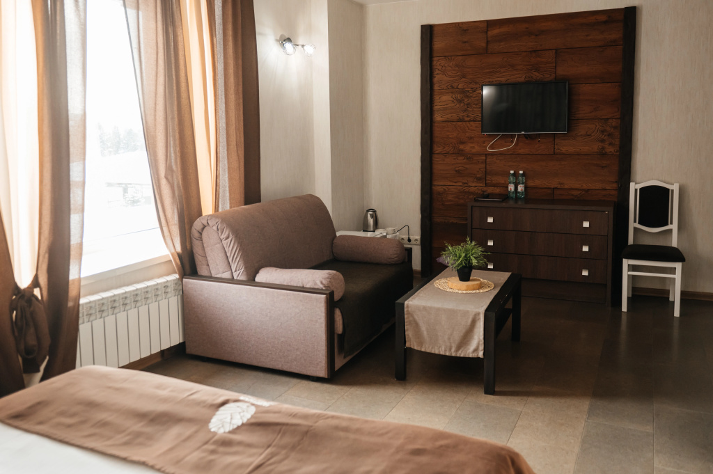 Shishka Hotel Room Type - Double Junior Suite full double bed