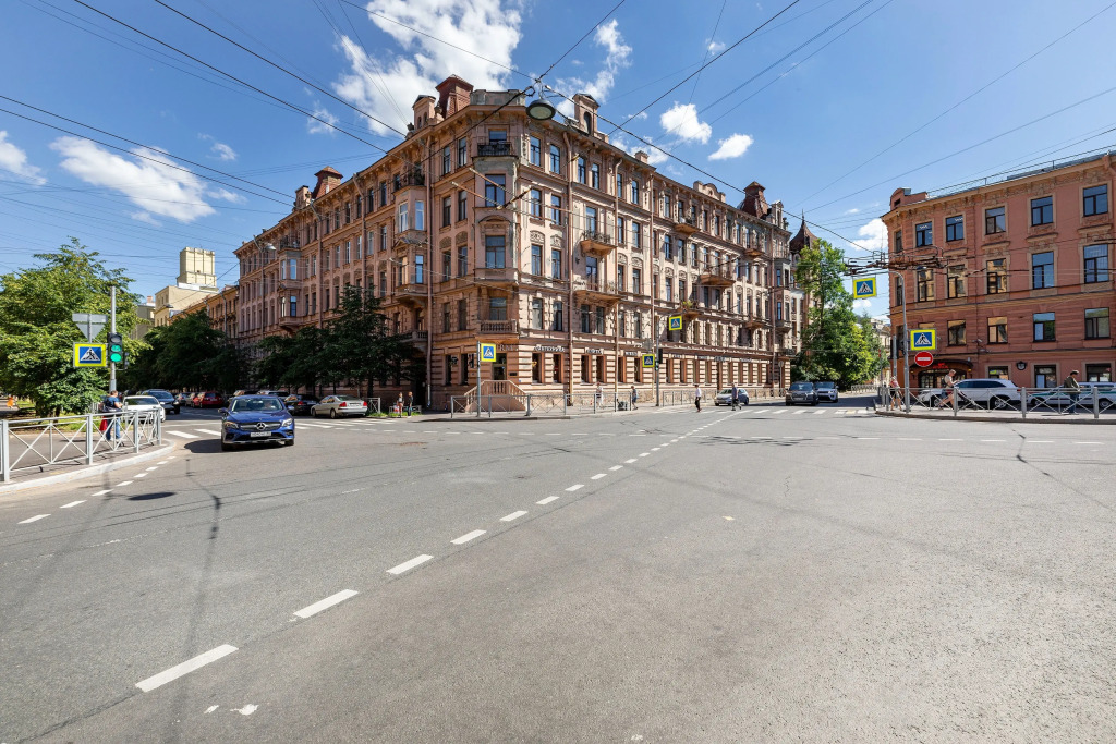 Апартаменты на Съезжинской