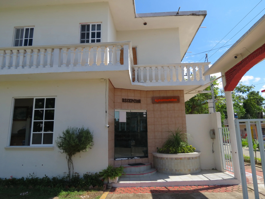 Albri by Rotamundos Hotel