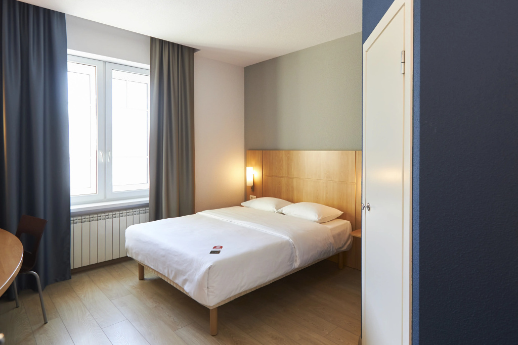 Ibis Sibir' Omsk Hotel Room Type - Standard Double room full double bed