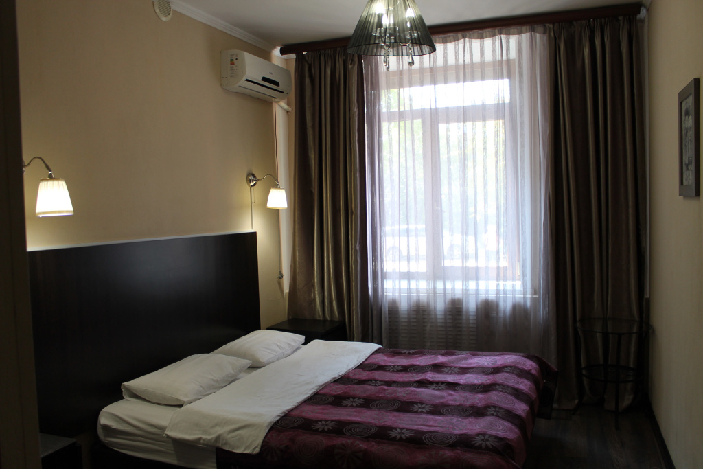 Economy Double room (full double bed)
