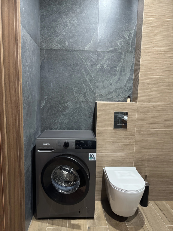 Четырёхместный семейный коттедж с балконом в Розмарин