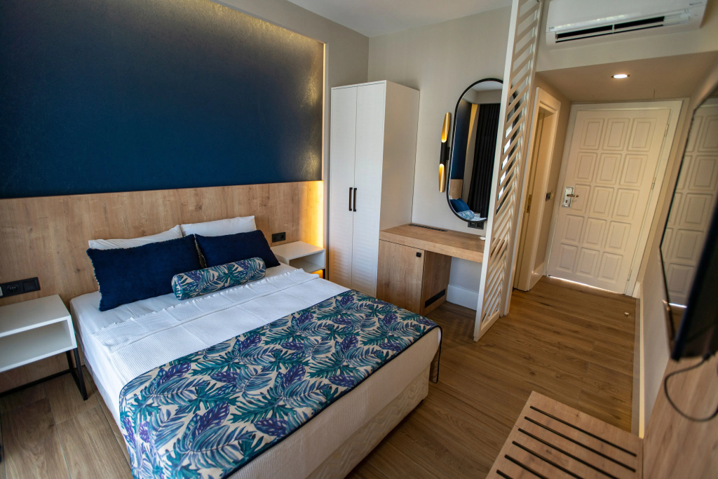Standard room with balcony