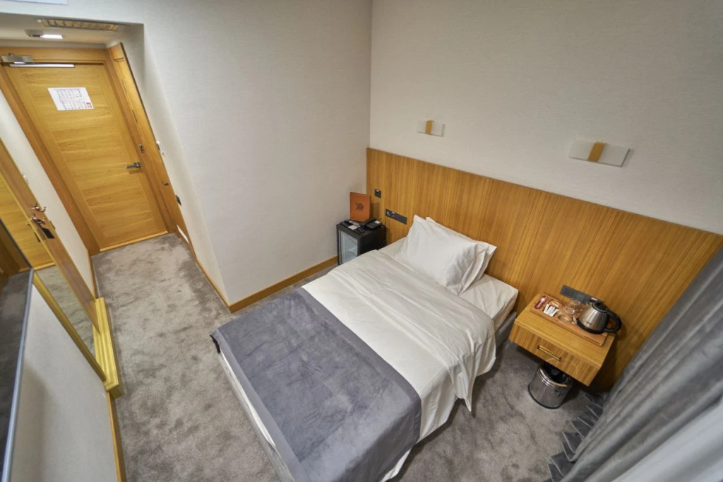 Standard Single room with city view