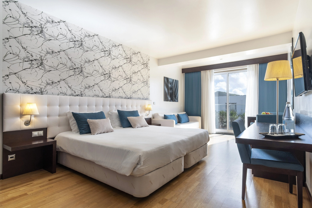 Double Junior Suite twin beds