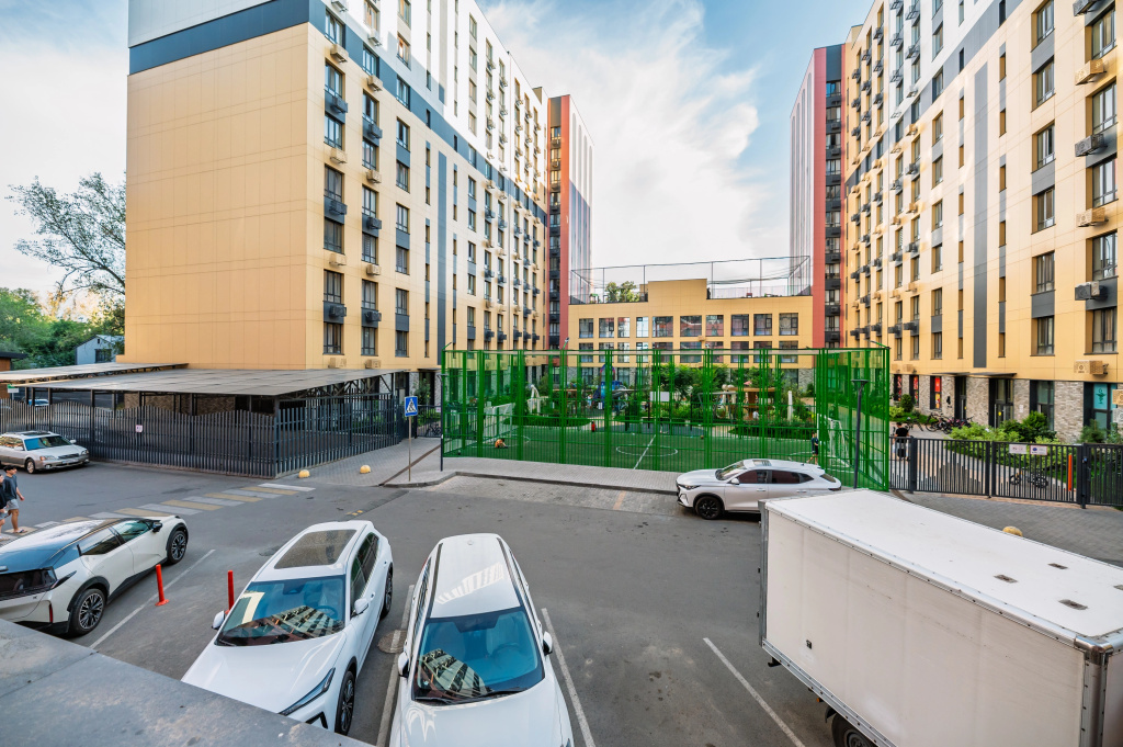 Yevrodvushka ryadom s Mega Parkom Flat