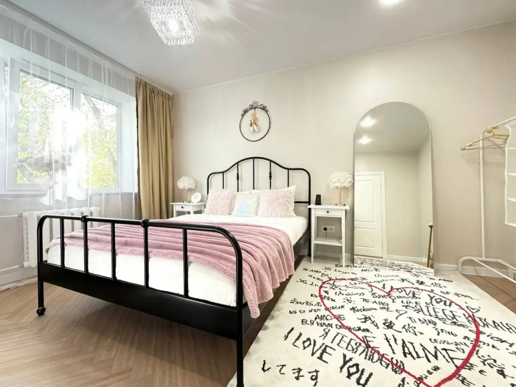 2 Bedrooms Double Apartment (full double bed)