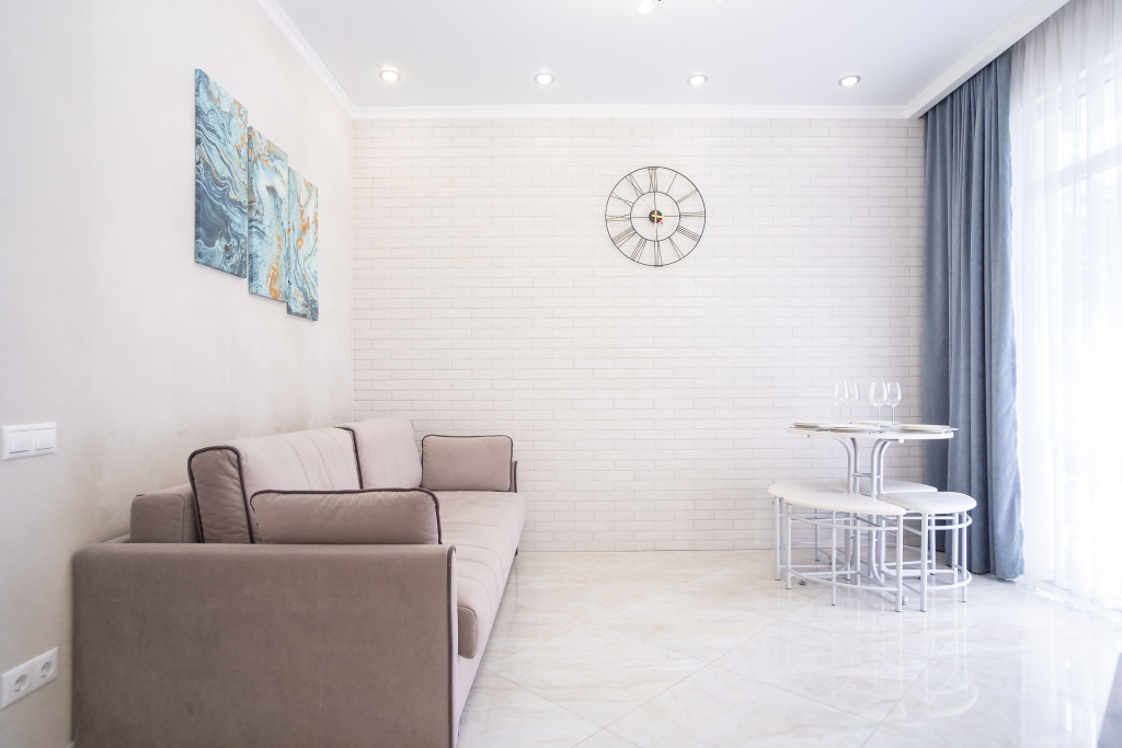 Апартаменты RED APARTMENTS Арт Лайт Сити апартамент Видмайер — фото