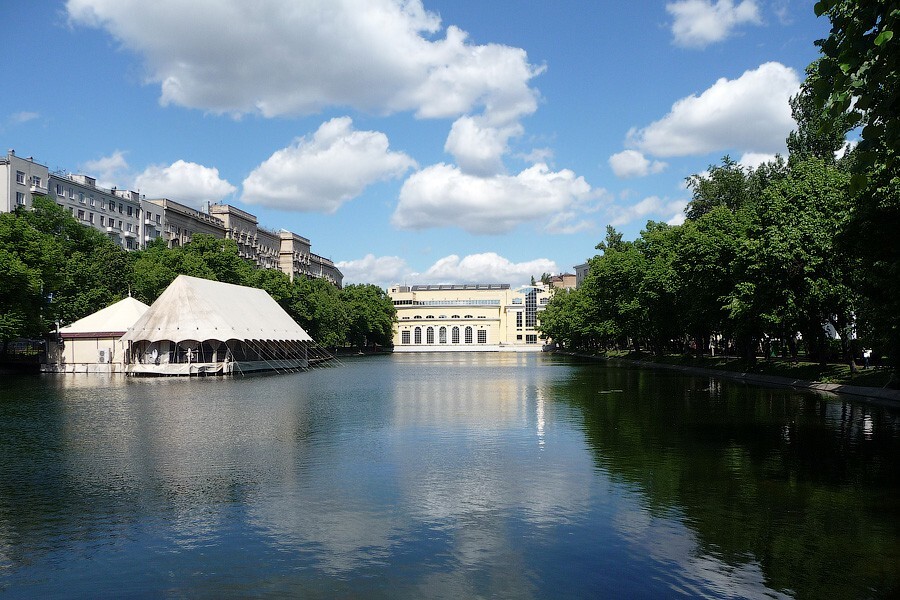 Гостиница Базис-м