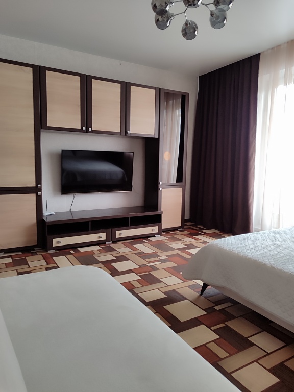 Квартира на Горького KrasRoyal
