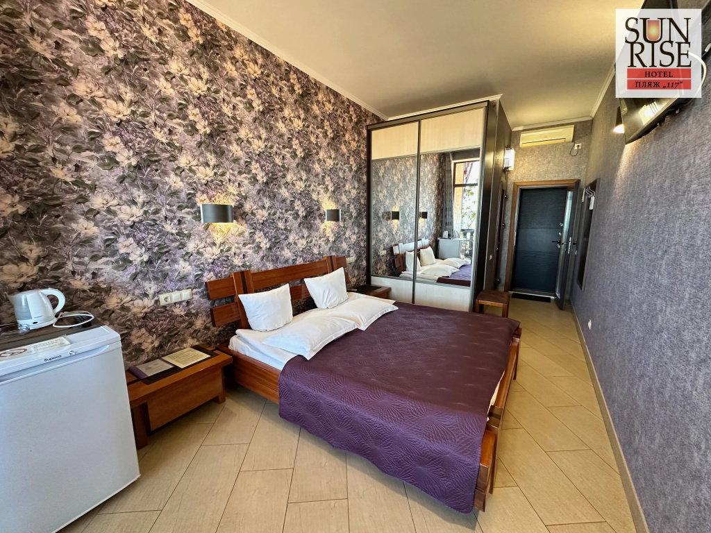 Standard Double room with balcony and with sea view (full double bed)