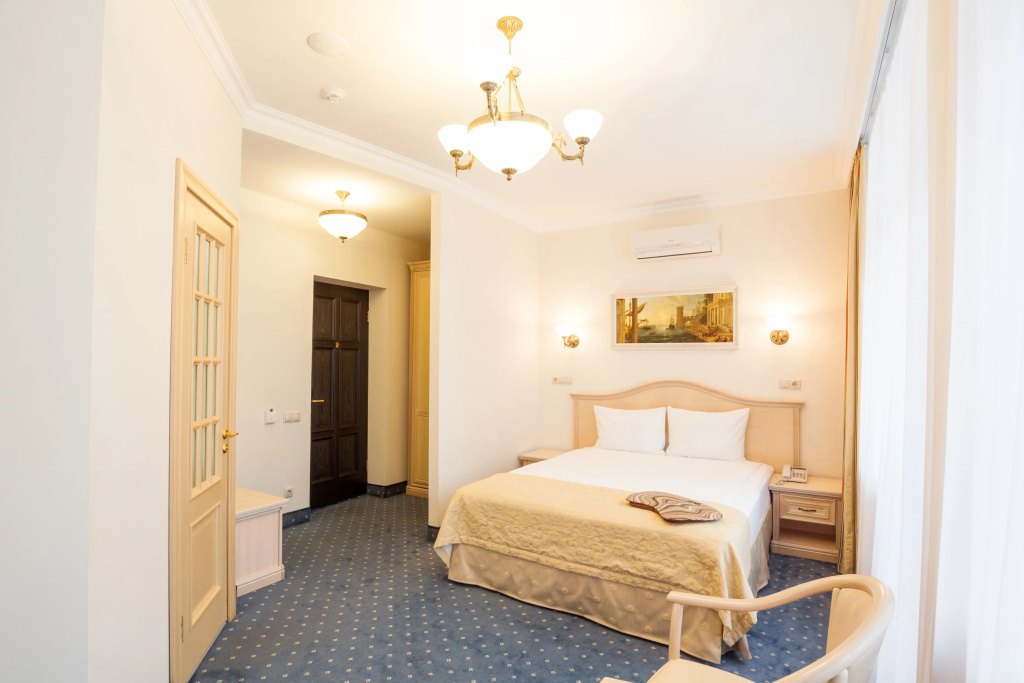 Green Line Hotel Room Type - Comfort Double room full double bed