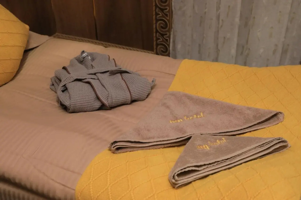 Двухместный номер Standard с видом на город 2 отдельные кровати в Отель My Hotel Karakol