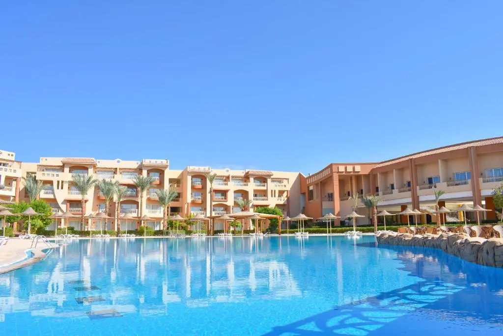 Parrotel Lagoon Waterpark Resort