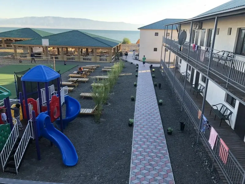 Alazis Alakol Hotel