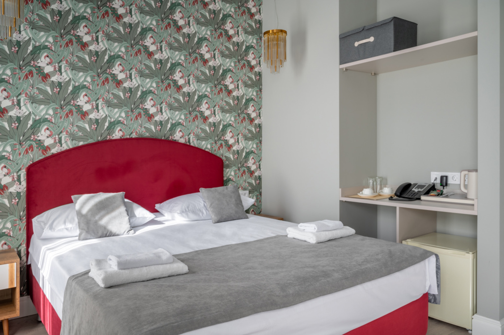 Amato Hotel Room Type - Standard Double room full double bed