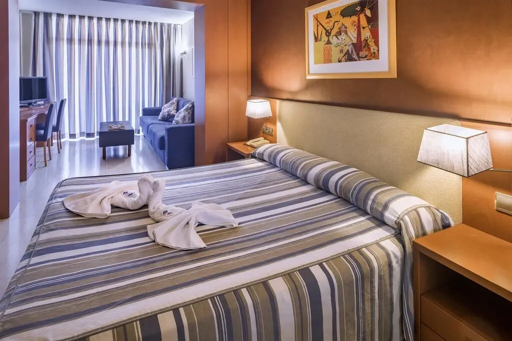 Hotel 4R Gran Regina - Chambres