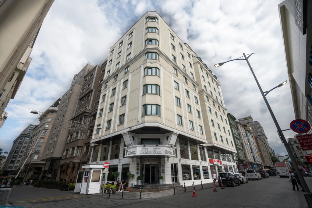 The Green Park Taksim — фото