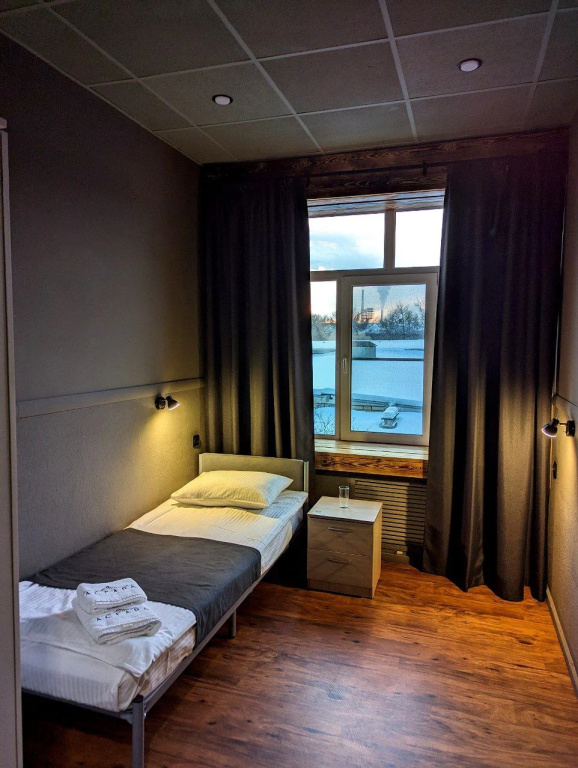 Single room (single bed)