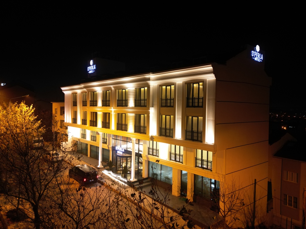 Отель Operla Airport Hotels Trademark Collection By Wyndham (By Ostrovok