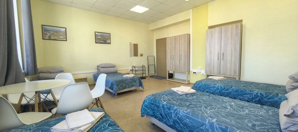 Standard Quintuple room