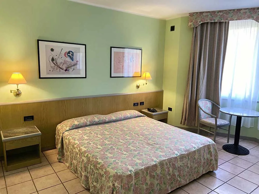 Standard Double room (full double bed)