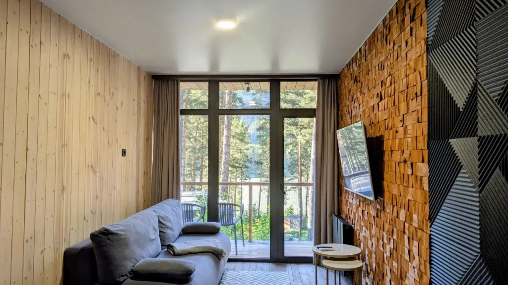 Comfort Family room with view