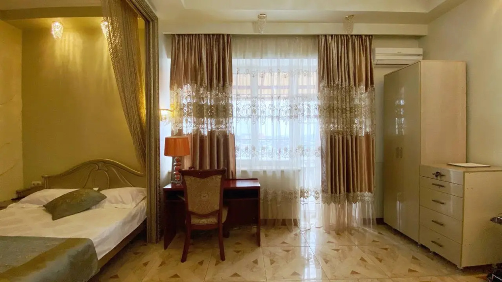 2 Bedrooms Suite with balcony and with view