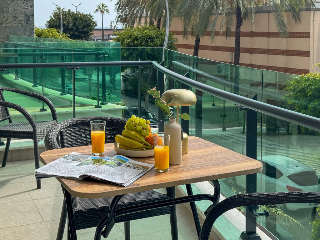 Qoople Legend 36 A-12 So Svoim Plyazhem i Spa Apartments