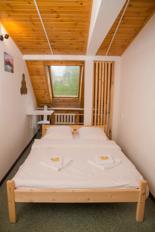 YaRanga Hotel Room Type - Economy Triple room with view